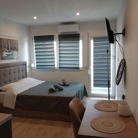 Anibo Studios & Apartments Center 3861 Солун Екстериор снимка