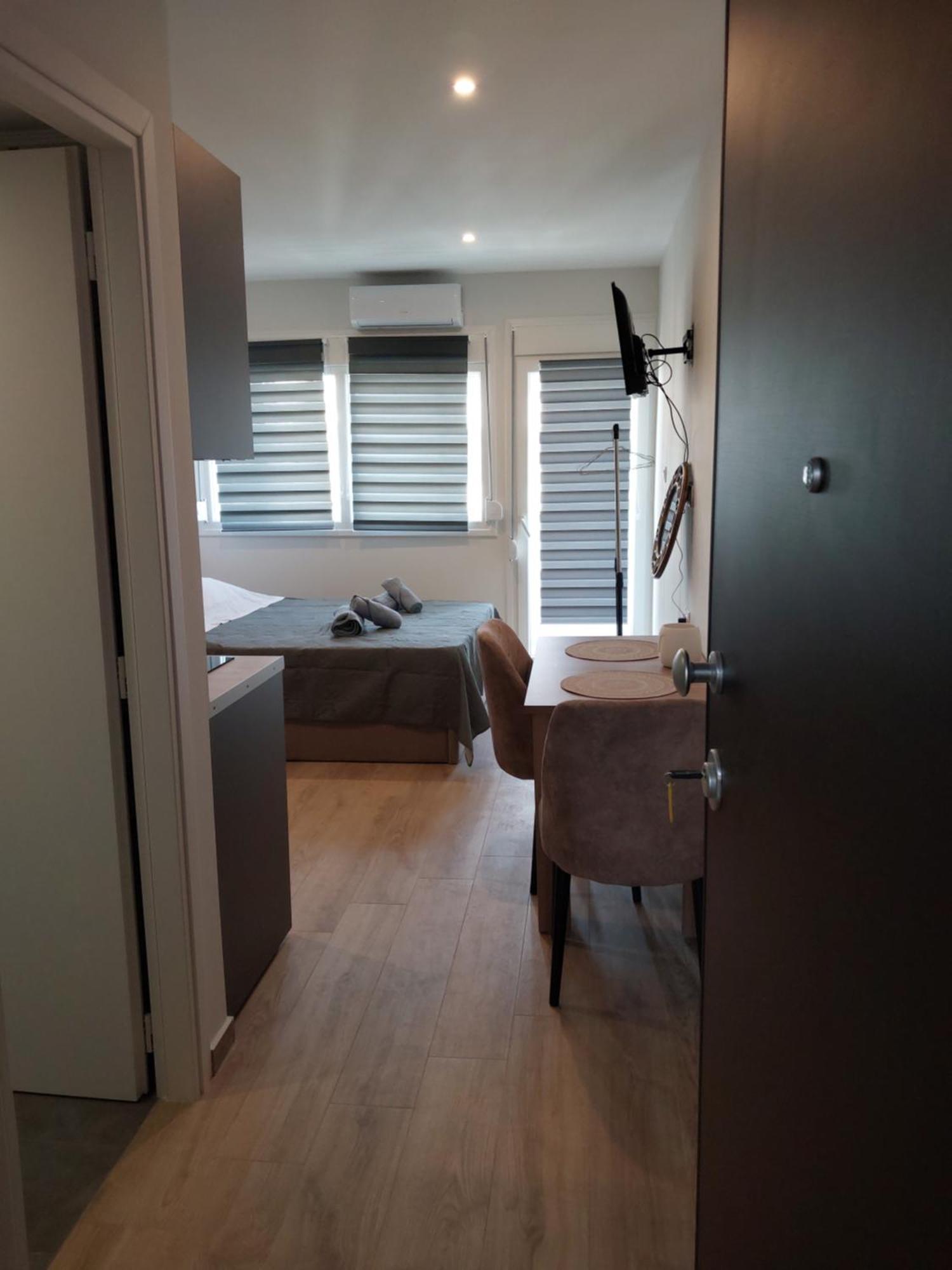 Anibo Studios & Apartments Center 3861 Солун Екстериор снимка