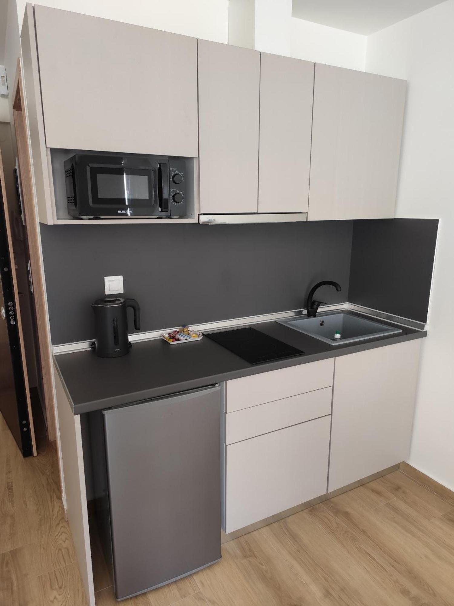Anibo Studios & Apartments Center 3861 Солун Стая снимка